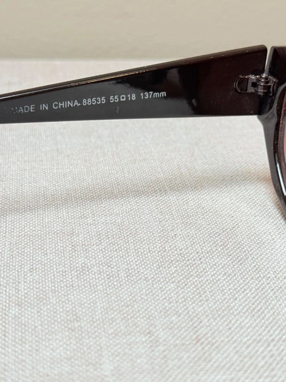 Vintage Look AJ Morgan Chocolate Brown Cat Eye Style Sunglasses